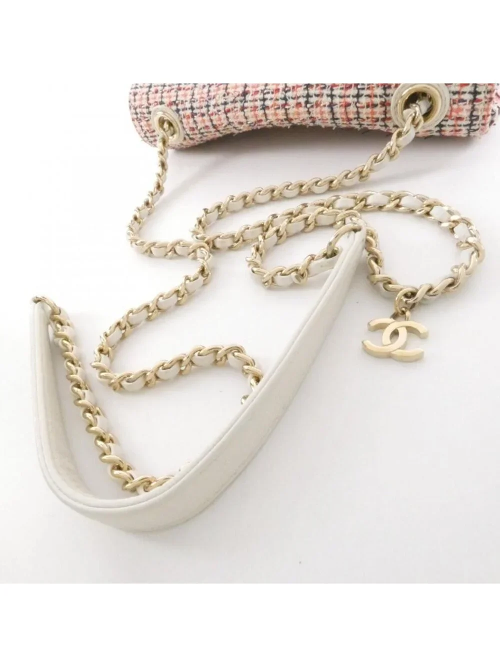 Chanel Shoulder Bag White